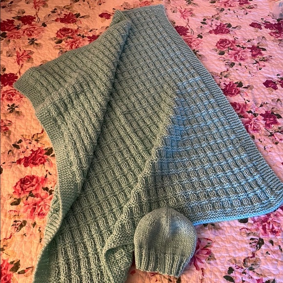 Charlotte’s Threads Other - Hand Knit Baby Blanket and Hat Set